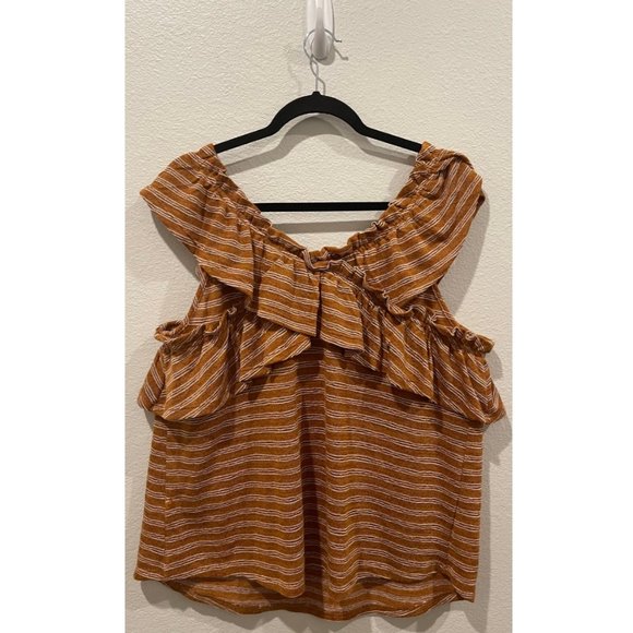 MAURICES Ruffle Off The Shoulder Top - Picture 3 of 3